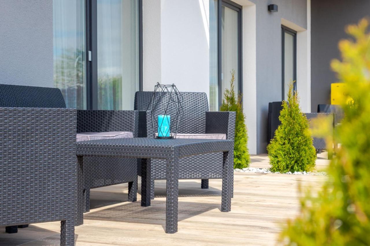 Apartamenty N7 Дарволко Екстериор снимка